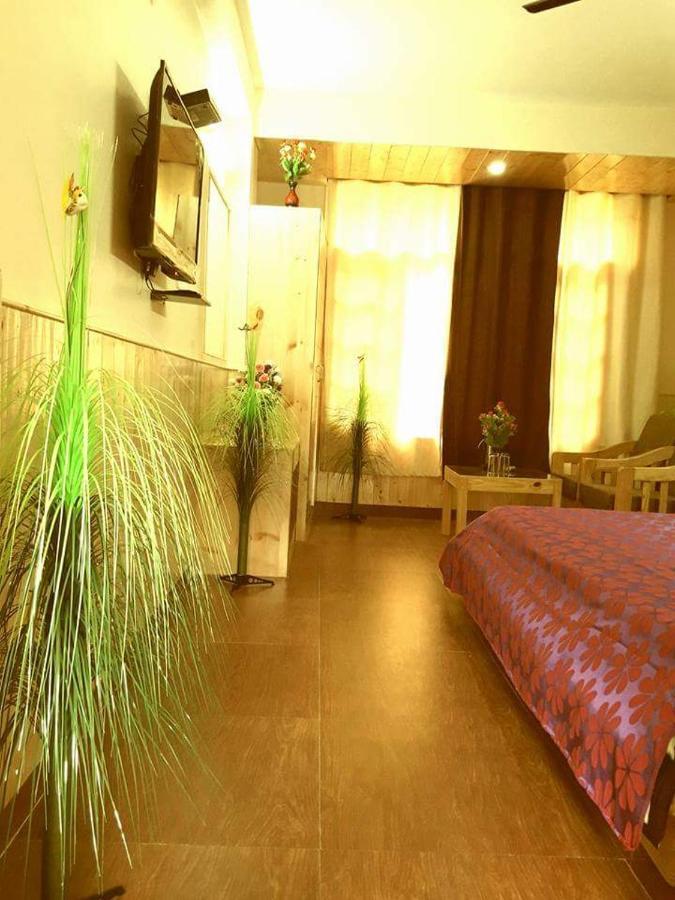 Amar Hotel Manali (Himachal Pradesh)